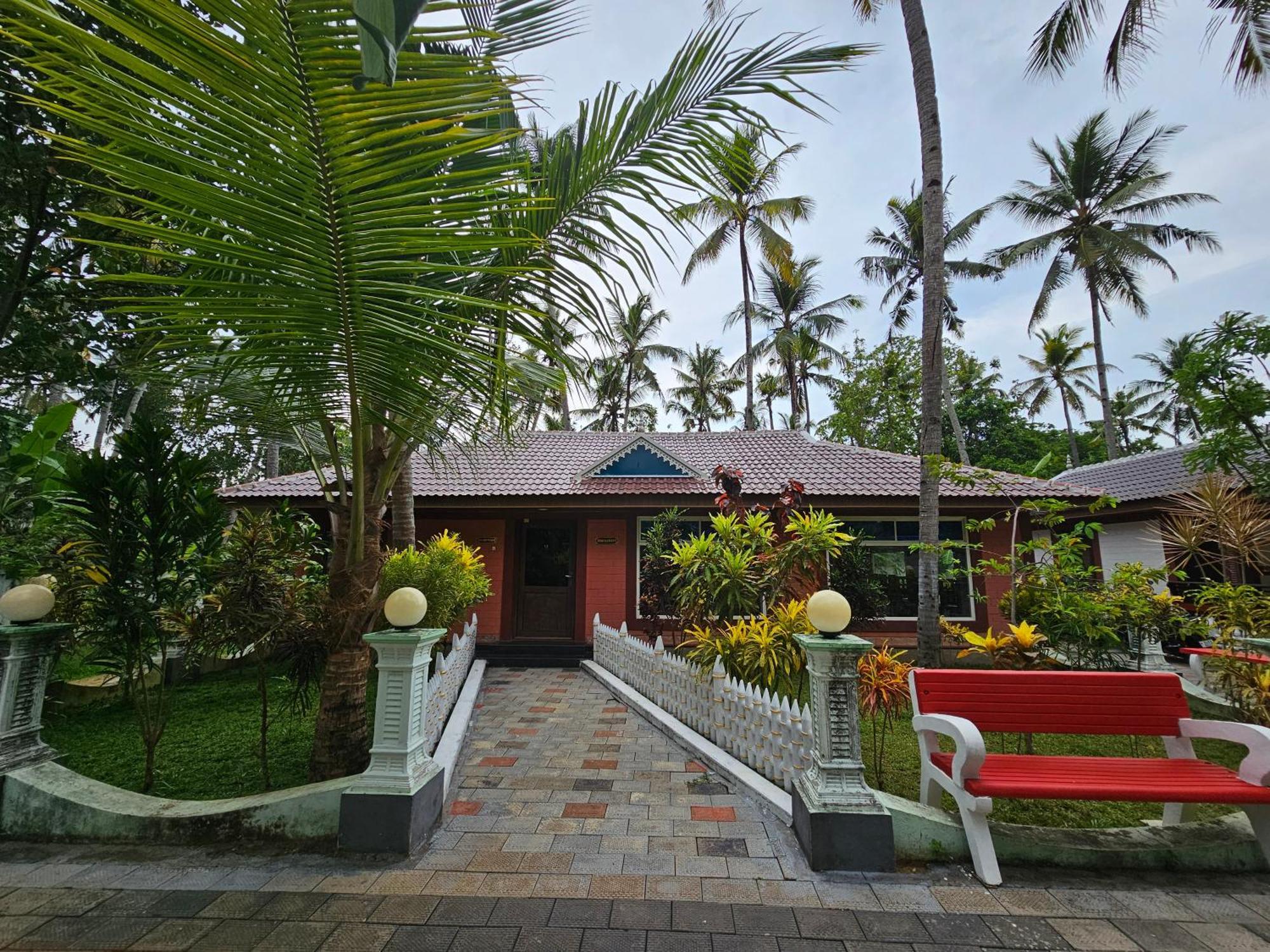 Leisure Valley Beach Resort Varkala Eksteriør bilde